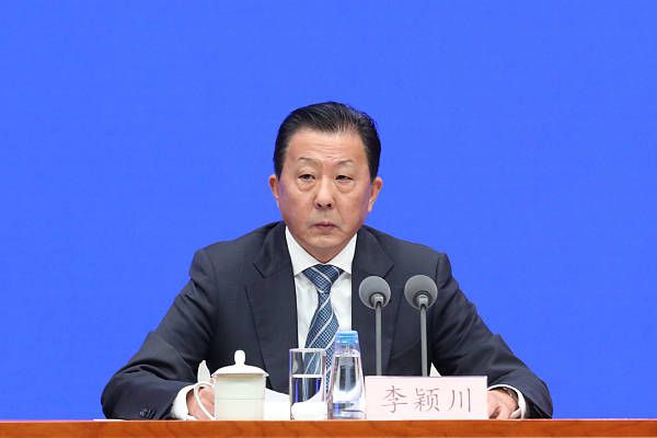 亚洲 都市 校园 激情 另类