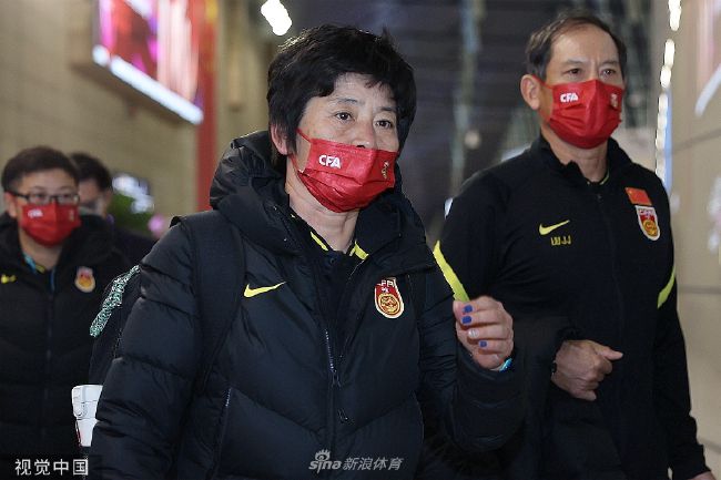精品三级久久久